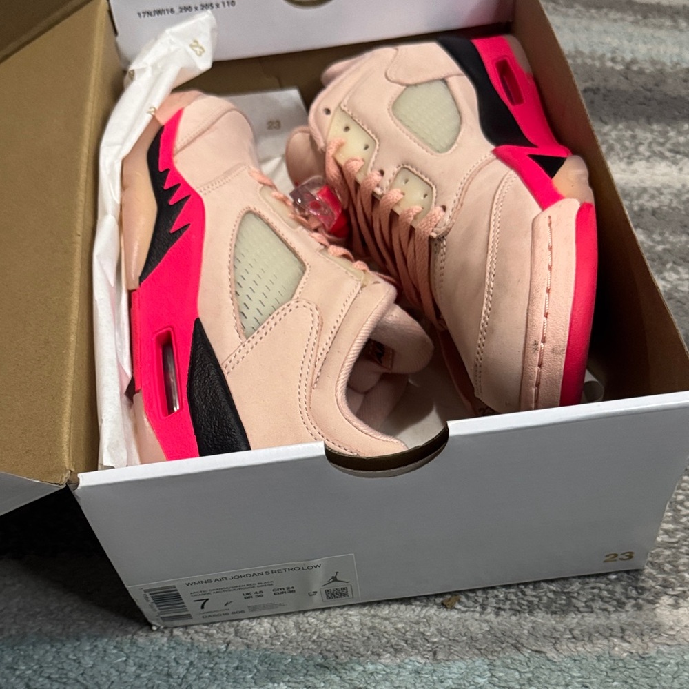 Jordan Women's Sneakers in Pink and Black
